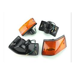 Kit indicatori di direzione con vetro arancione e cornice nera per Vespa PX-PE-T5