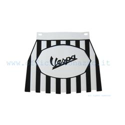 Mud flaps (written with "Vespa" in black) in the rubber model "Europa" black and white