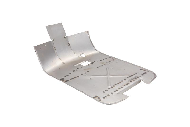 Fondo pedana (lung. 80.0 cm - larg. 46.0 cm) per Vespa PX - PE dopo 1982  (con foro pedale freno quadrato) (qualità premium)