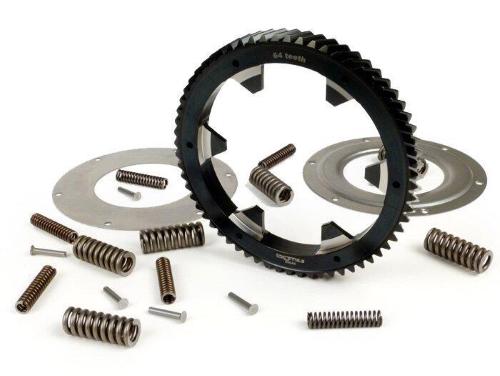 Corona primaria BGM PRO BGM6564KT Z64 elicoidale con kit parastrappi rinforzato, per Vespa PX 200 e Rally 200 compatibili.
