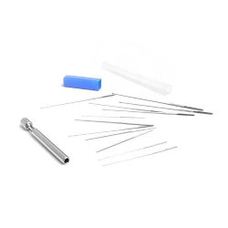 Set BGM ORIGINAL 1800017 con 12 alesatori per getti carburatore, campo 0,6-1,9 mm. Utensili universali per lavorazioni controllate sugli ugelli.
