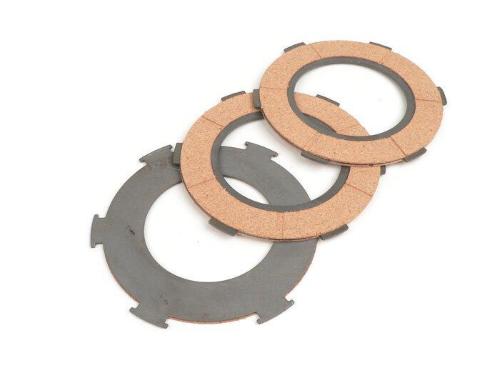 Tre dischi guarniti organici BGM ORIGINAL BGM8063 da 96 mm per frizioni Vespa Largeframe a 6 molle, incluse PX80, PX125 e PX150 compatibili.