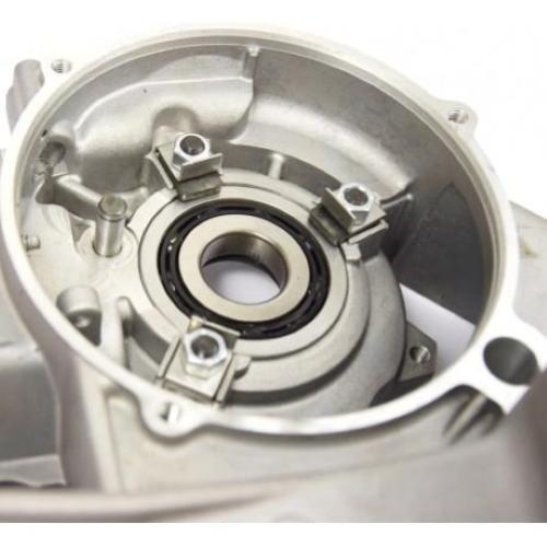 Carter Pinasco Slave Mega 8X 26482143 per Vespa PX/PE 200: lamellare 34 mm, collettore PWK, banco frizione 2.0 e camera per alberi maggiorati.