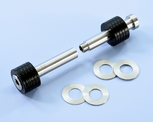 Coppia silent block Polini 214.0142 da 80 Shore per perno motore Vespa 50, 90, Primavera, ET3 e PK compatibili, indicata per assetti sportivi.