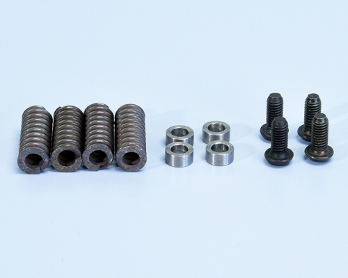 Parastrappi Polini 334.0001 per primarie Evolution 202.1221 Z24/72 e 202.1222 Z27/69 su Vespa 50/125 Smallframe. GTIN 8054705117060.