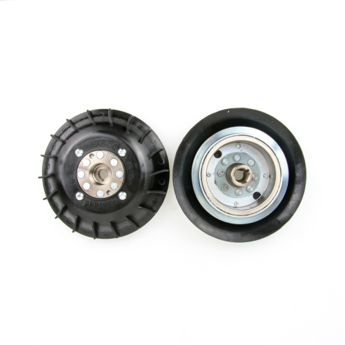 Volano Pinasco Flytech Touring 25066835, cono 19 mm e massa 1,4 kg, per Vespa 50, 90, Primavera ed ET3 con accensione Flytech compatibile. Non è un kit completo.