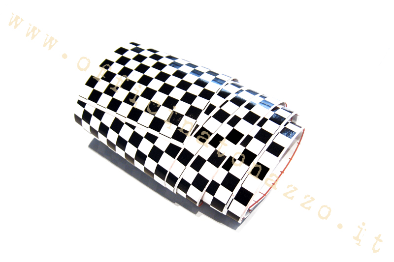 Adesivo Vespa a striscie scacchi neri e bianchi 56x6.5 cm (2 pz)
