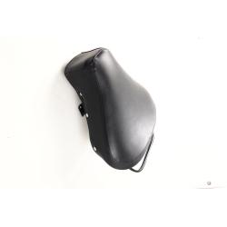 Single rider seat black color with studs and without seams for Vespa VNB 1> 6 - VBB 1> 2 - VBA - VNA - GT - GTR - GL - Sprint - Sprint V. - TS - Rally - GS 160 - SS 180 - PX all the versions