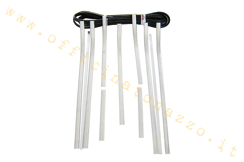 Bandes de marchepied complètes avec pointes et rivets pour Vespa 125 VM1 (53) - VM2 (55) - 125 VN1 (54-55) 125 VN2 (56-57)