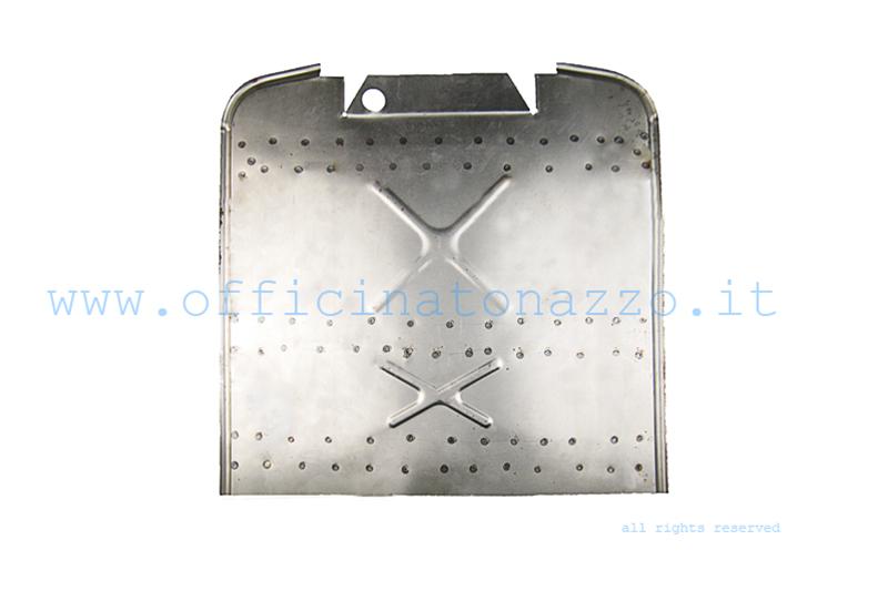 Fund footboard (48 cm long - 47 cm wide) with round wire passage for Vespa VNB4T 62 - VNB5T 63 - VNB6T - VBB2T 63