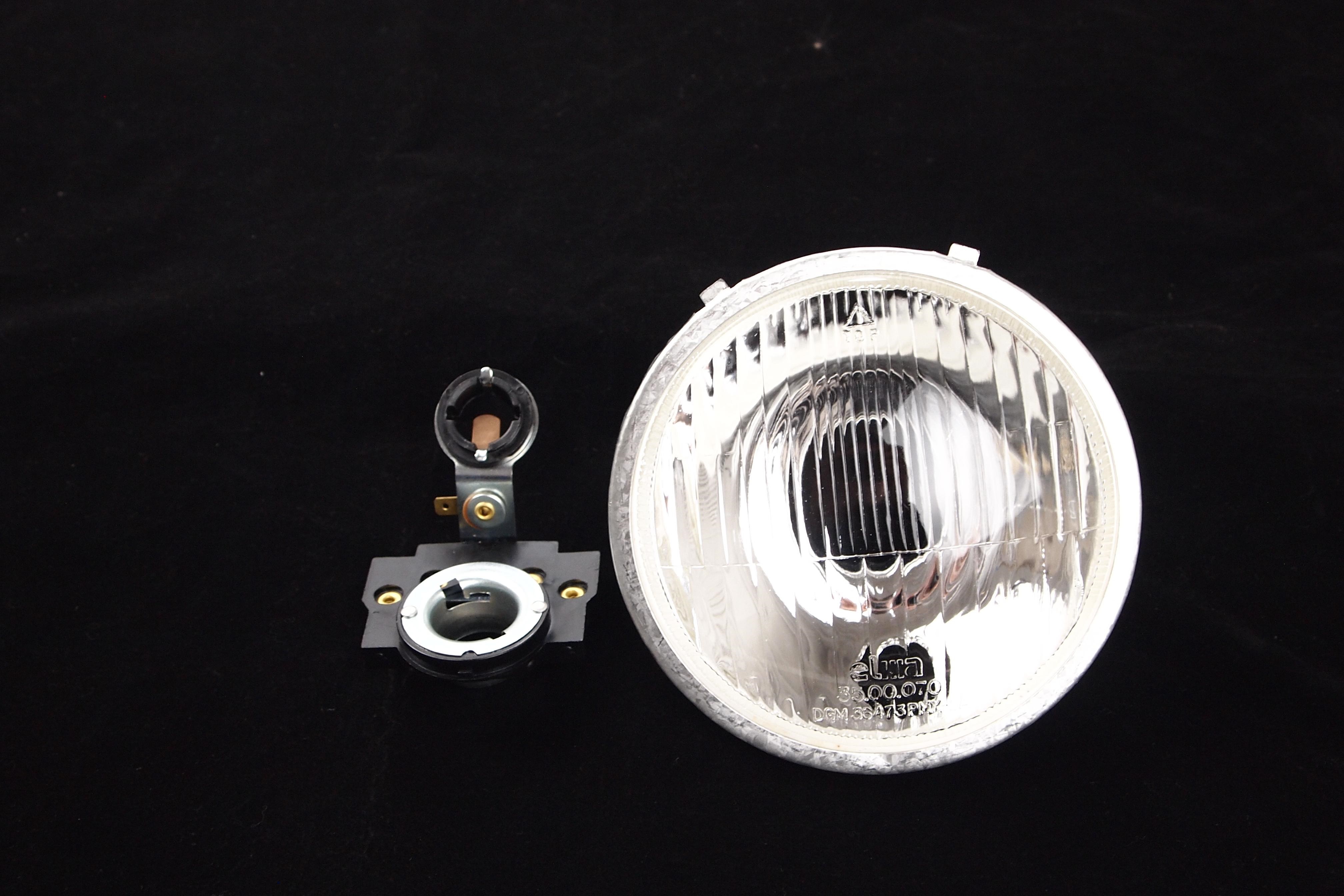 Headlight glass complete with socket and nut for Vespa 90 SS since 1966, Vespa 125 Primavera - ET3, Super 125/150