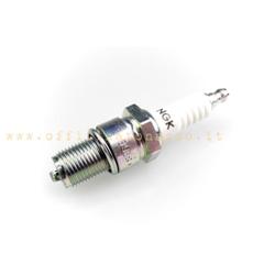 NGK B9ES long thread spark plug for Vespa (temperature equivalent to Bosch W3CC)