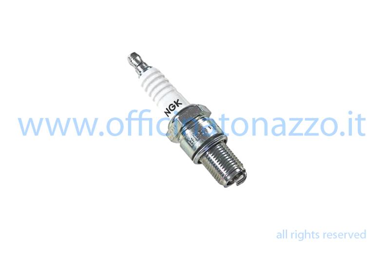 NGK B7ES long thread spark plug for Vespa (temperature equivalent to Bosch W5CC)