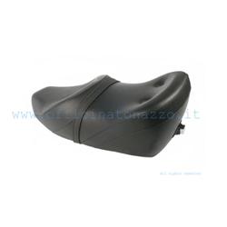 Two-seater foam seat with lock type King & Queen black for Vespa 125/150/200 - GT - GTR - Sprint Veloce - TS - PX SOFT brand