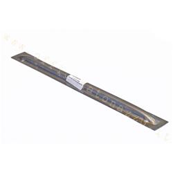 Standard platform reinforcement crossbar adaptable to almost all Vespa large chassis (4X44)