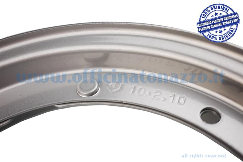 Circle the original wheel Piaggio 3.00 / 3.50-10 for all Vespa models (Ref. Original Piaggio 0846315)