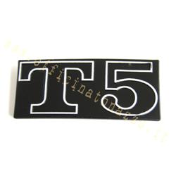 Emblema de capo "T5"