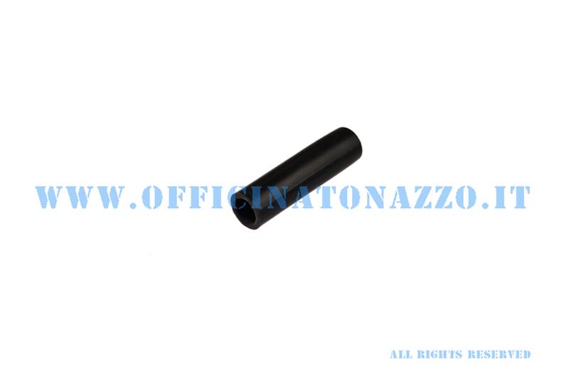 Gummischlauch für Haubenöffnungshebel mit Öffnung unter dem Sattel für Vespa PX - Arcobaleno - T5 (Original Piaggio Ref 178689)