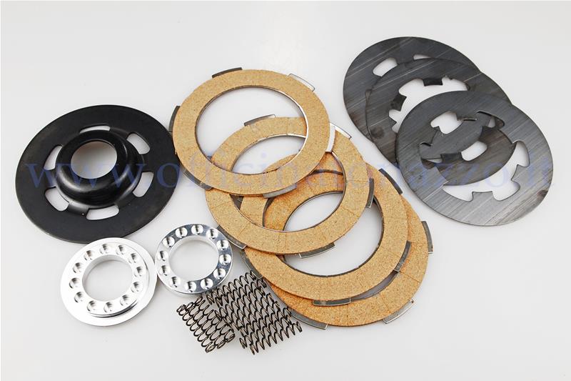 25090720 - Frizione Pinasco Light Clutch, 12 molle rinforzate, con basamenti in ergal per frizioni a 4 dischi Vespa 50 - ET3 - Primavera - PK (con frizione monomolla)