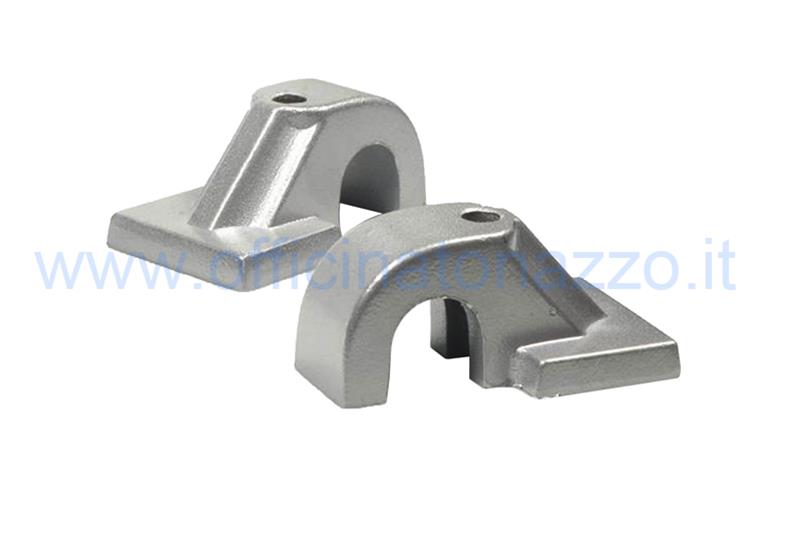 Coppia staffe supporto cavalletto per Vespa `58-`61 VNA/VBA/VNB1/VNB"/VBB/T4, Ø 15mm, colata alluminio, 2 pezzi