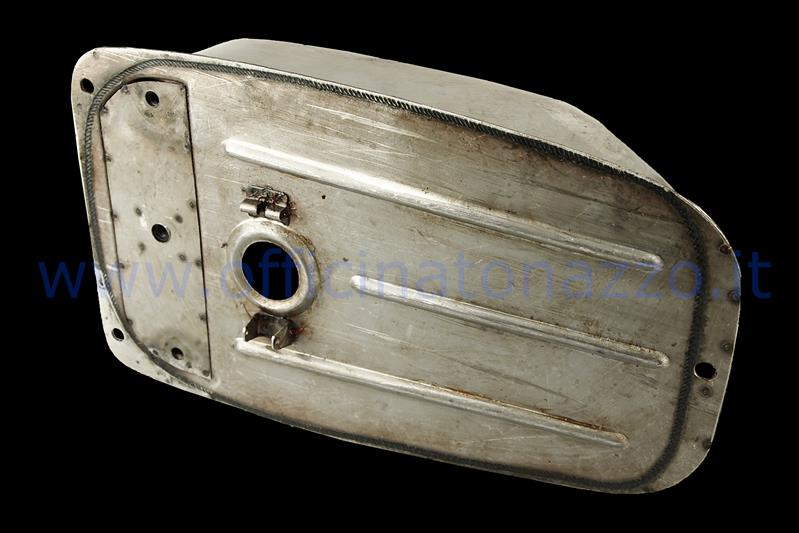 Petrol tank without gasket, tap and cap, with single seat nut for Vespa 50 1st series - ET3