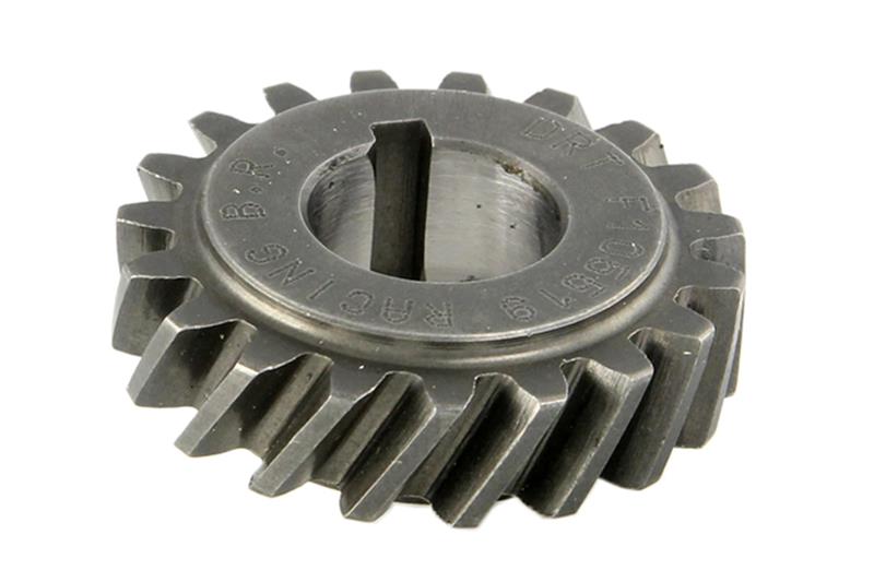 DRT Z 4043217 pinion meshes on primary Z 17 (Ratio 68) helical for Vespa 4.00 Special
