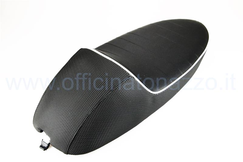 Monoplaza modelo racing en ABS negro con palanca de apertura, tapizado en doble cielo con borde blanco para Vespa 50 - Primavera - ET3