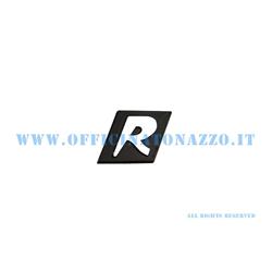 5737 - Targhetta anteriore "R" con 2 pioli per Vespa GTR