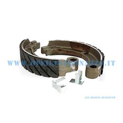 Newfren rear brake shoes with grooves for Vespa Super