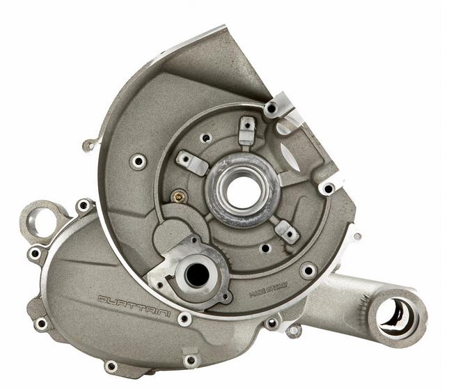 Carter moteur Quattrini Compétition spécifique pour cylindre 200cc M200 pour Vespa 50 - Primavera - ET3