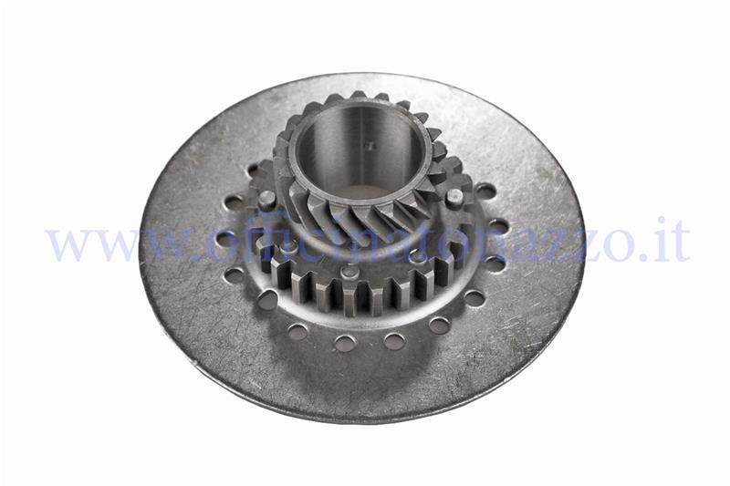 Z Pinion 20 meshes with primary Z67 - Z68 for clutch springs 7 Vespa T5 - What