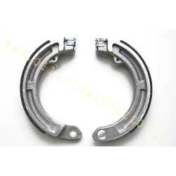 Ganasce freno anteriore  per Vespa 50 (cerchio da 9 e 10) 90 - Primavera - ET3 - V1T>15T - V30T>33T - VM1T>2T - VN1T>2T - VNA1T>2T - VNB1T>6T - Super - VL1T>3T - VB1T - VBA1T - VBB