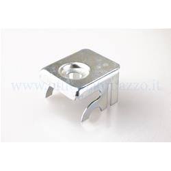 Terminal for square saddle strap for Vespa