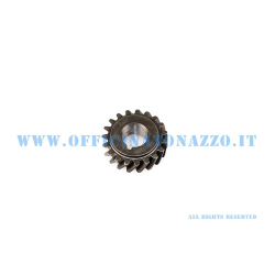 Pignone DRT Z 16 ingrana su primaria Z15/69 (Ratio 4.31) elicoidale Vespa PK 50