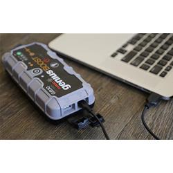 Démarreur d'urgence portable pour batterie mod. Noco Genius Boost GB30 pour Vespa, voitures, motos: 12V - 400A (avec lumières LED et USB / micro USB)