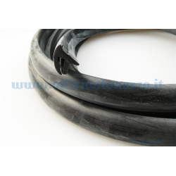 Perfil de goma negro para maletas Vespa  PX - PE (no a partir del Millenium) LONG 2,2 MT