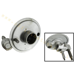 Front hub Vespa 50-125/PV/ET3/PK50/S /SS/XL(I) without bearings