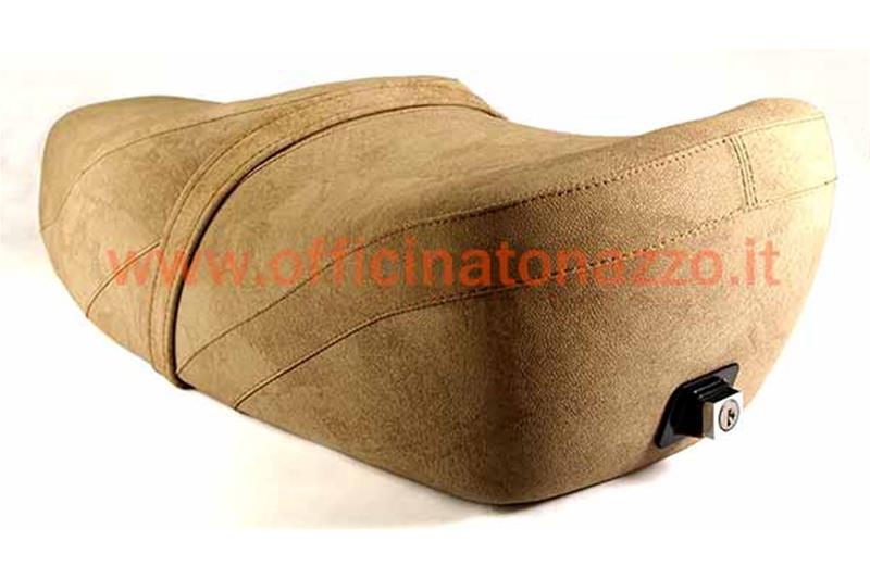 Siège mousse deux places avec serrure type King & Queen beige pour Vespa 125/150/200 - GT - GTR - Sprint Veloce - TS - PX