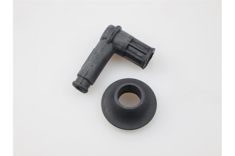 Attacco candela pipetta schermato  Polini Vespa 50/125/150  con oliva