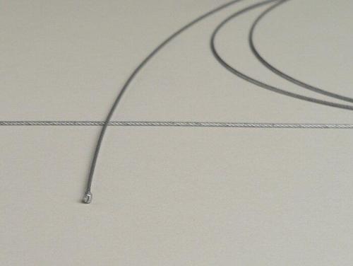 Cavo interno gas universale BGM ORIGINAL 4350007 trecciato, Ø1,2×2500 mm, con nipplo cilindrico Ø3×3 mm.