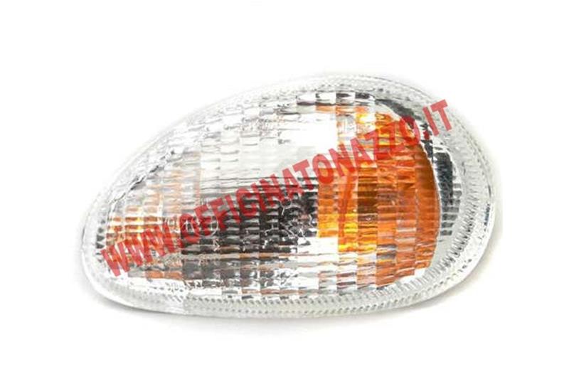 Turn left front indicator Piaggio, for Vespa ET2 / ET4 50-150ccm, white, without bulbs, bulb turn signal: Ba15s, with e-mark