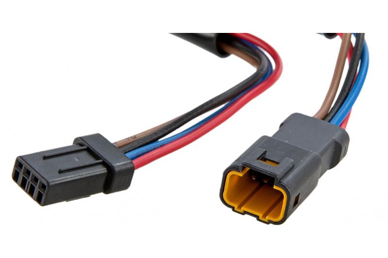 Cable SIP septiembre que se encuentra between the caja and el odómetro Negro
