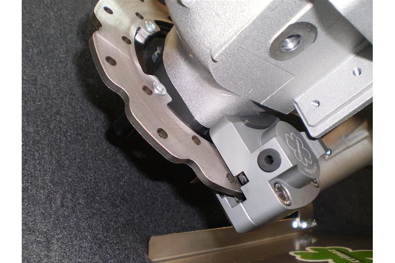 Hydraulic rear disc brake CRIMAZ perimeter disc with original type drum for Vespa small frame