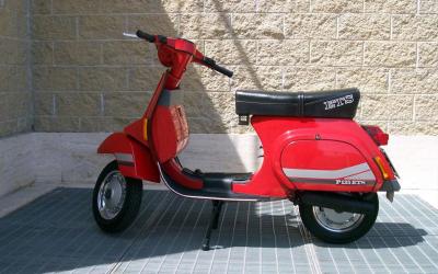 VESPA PK 125 ETS