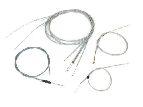 Kit cavi e guaine BGM ORIGINAL BGM6410N per Vespa PX Arcobaleno dal 1984 e T5, con guaine grigie e rivestimento interno in PE.
