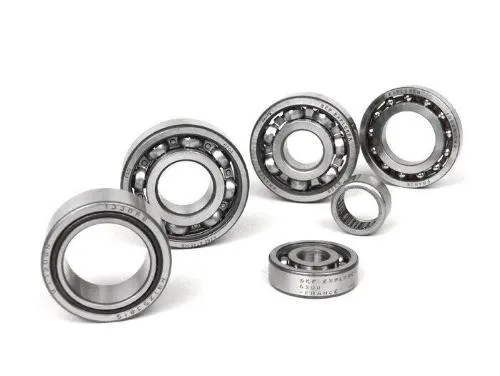 Kit Scooter Center 3730003 con 6 cuscinetti per motore Vespa PK 125 ETS VMS1T: 6303, NBI 253815, 6200, 16005, 6204 e HK1612.