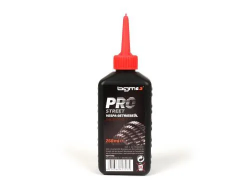 Olio cambio BGM PRO STREET BGM2025, SAE 30 API GL-3 da 250 ml per trasmissioni Vespa manuali con frizione a bagno d'olio.
