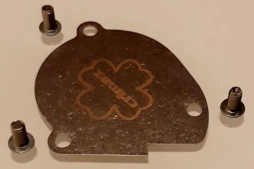 Piastra Crimaz in acciaio inox da 1 mm per chiudere il vano pompa acqua inutilizzato dei carter Quattrini Vespa Smallframe.