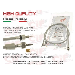 Trasmissione contachilometri completa: filo 1046 mm, guaina 1026 mm, quadro 1,9 mm lato strumento e 2,7 mm lato ruota, attacchi avvitati.