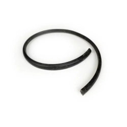 Guarnizione cofano sinistro BGM ORIGINAL 51702 per Vespa PX e T5: gomma nera, fori predisposti per contatto freccia e rivetto, GTIN 4251389130215.